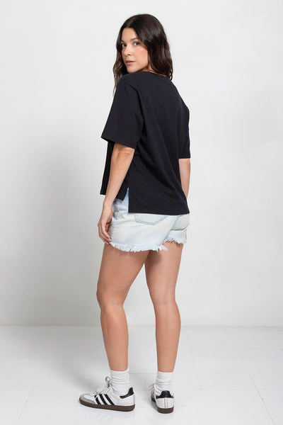 Camiseta Boxy Negra