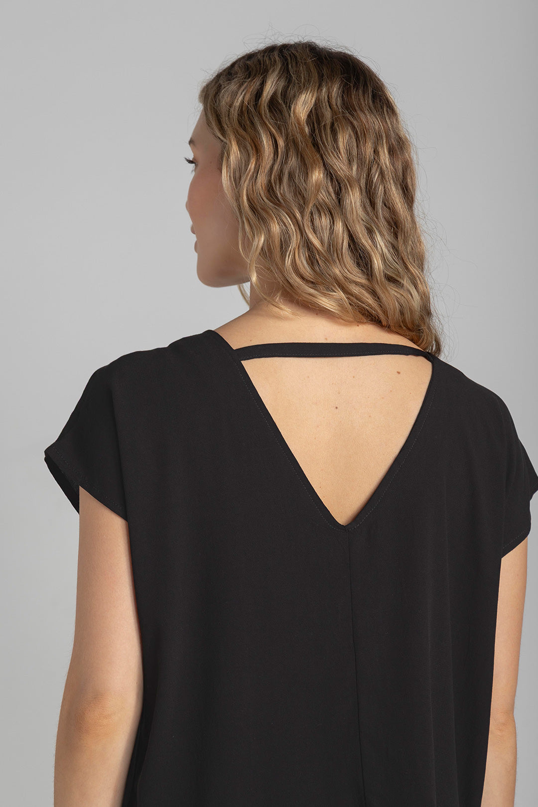 Camisa Ares Negra