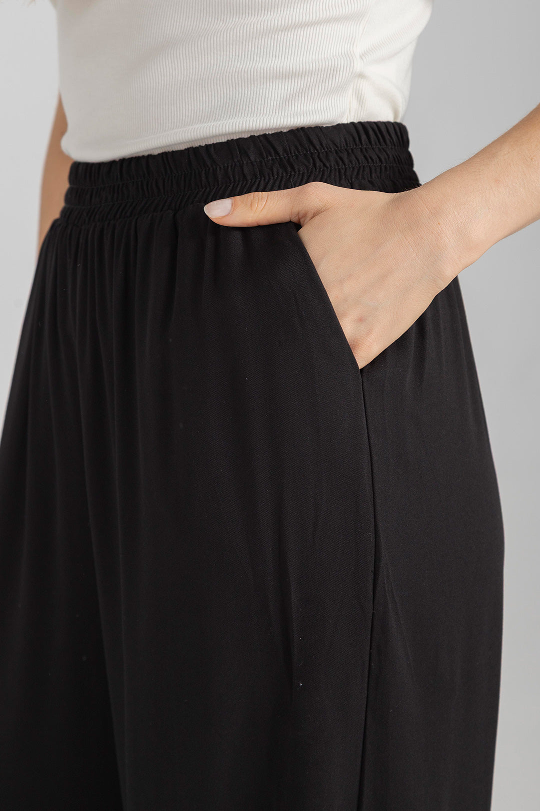 Pantalón Gaby Negro